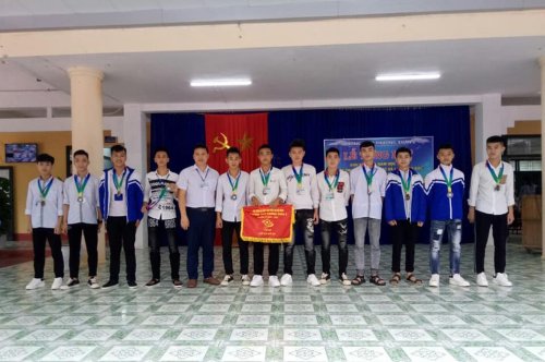 dong ba 3.jpg